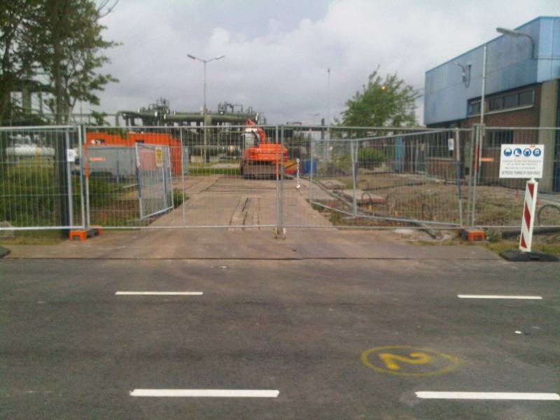 IMG02304-20110514-0736